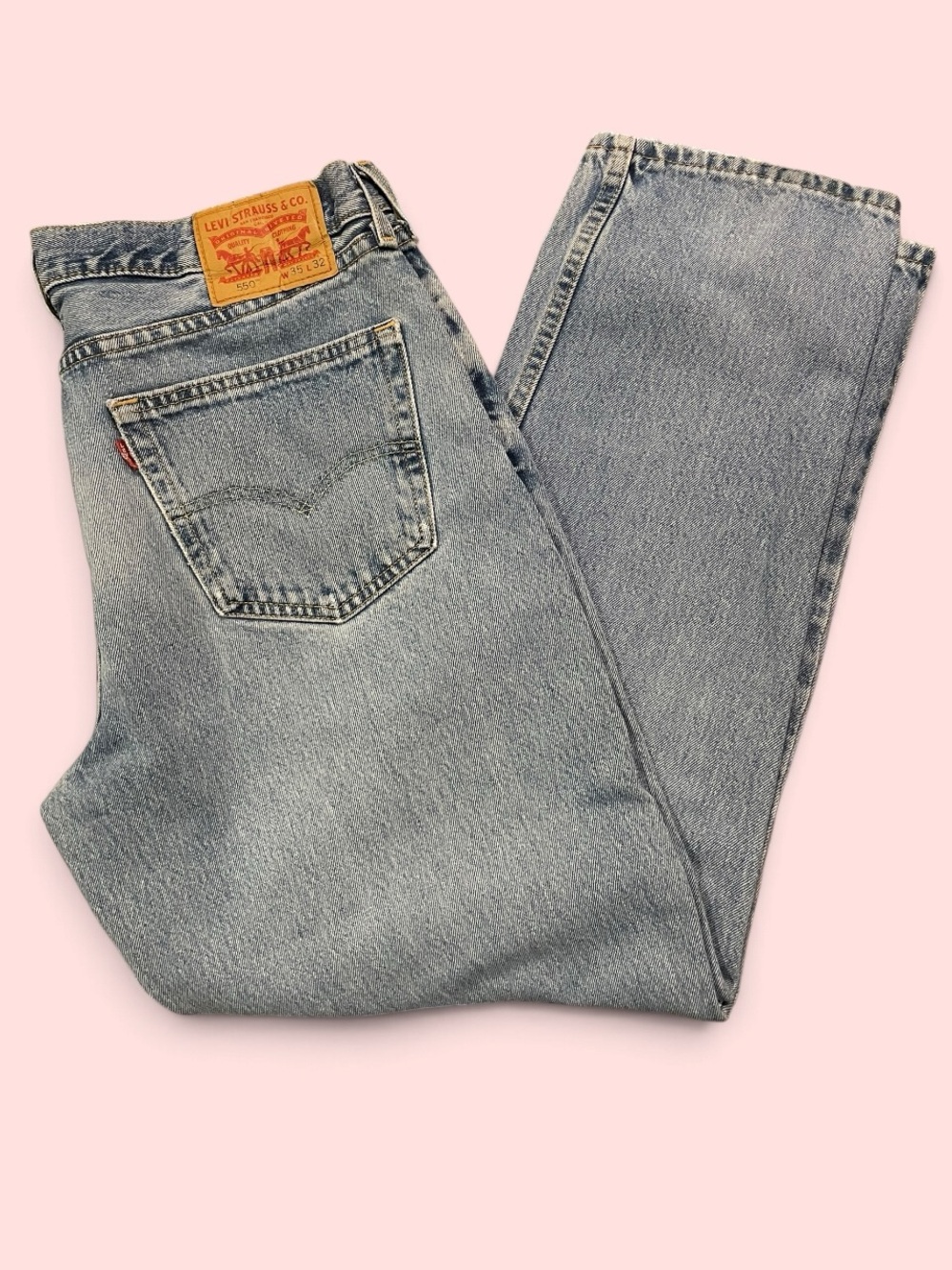 Levis 550 35 x 32 denim broken in jeans res tab classic baggy relaxed fit